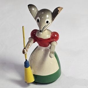 Housekeeper Maid Wood Mouse holding Broom Handpainted from Goula, Spain Vintage